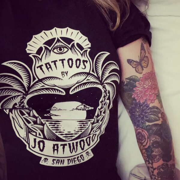 Jo Atwood Tattoos t-shirt Beach Goth #1 - detail